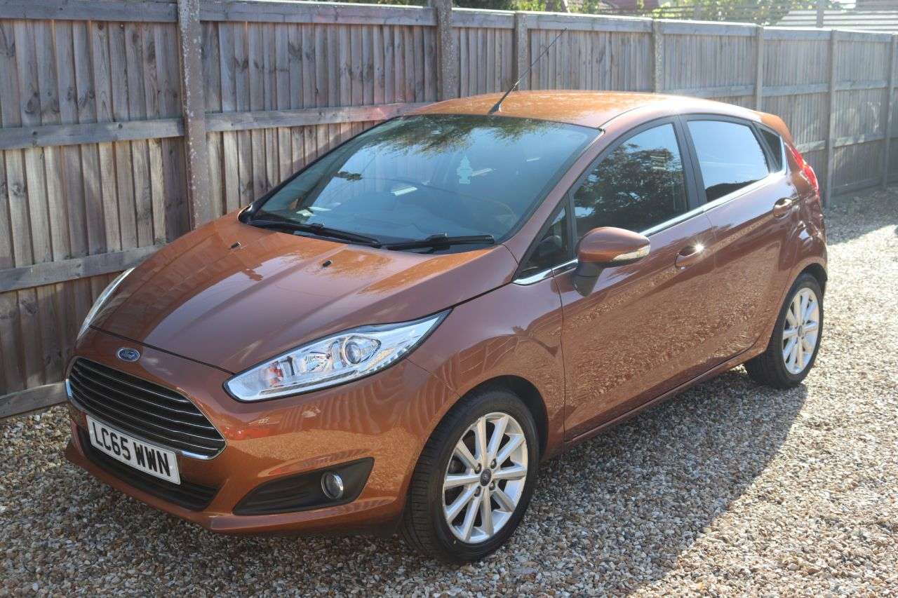 2015 FORD FIESTA 2015 FORD FIESTA