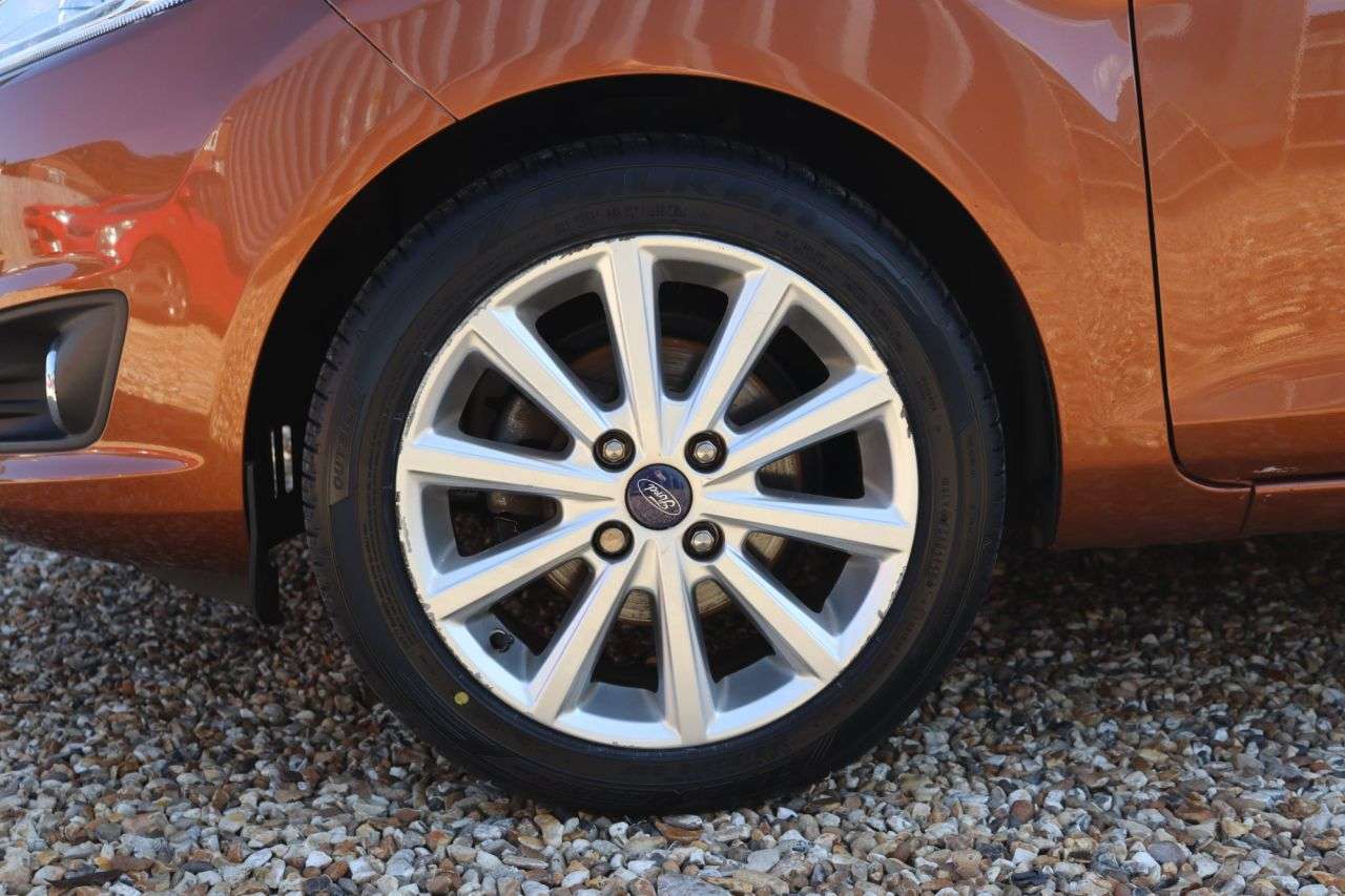 2015 FORD FIESTA 2015 FORD FIESTA