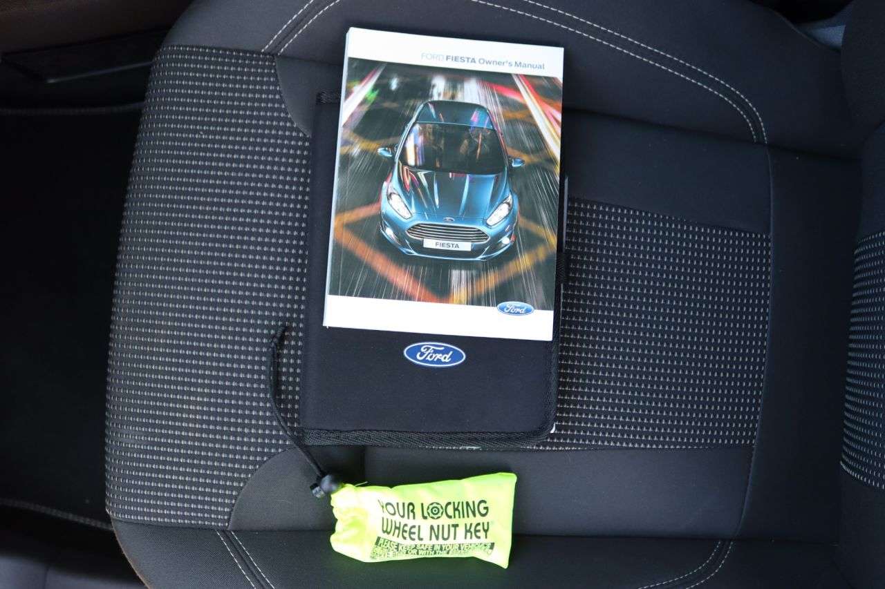 2015 FORD FIESTA 2015 FORD FIESTA