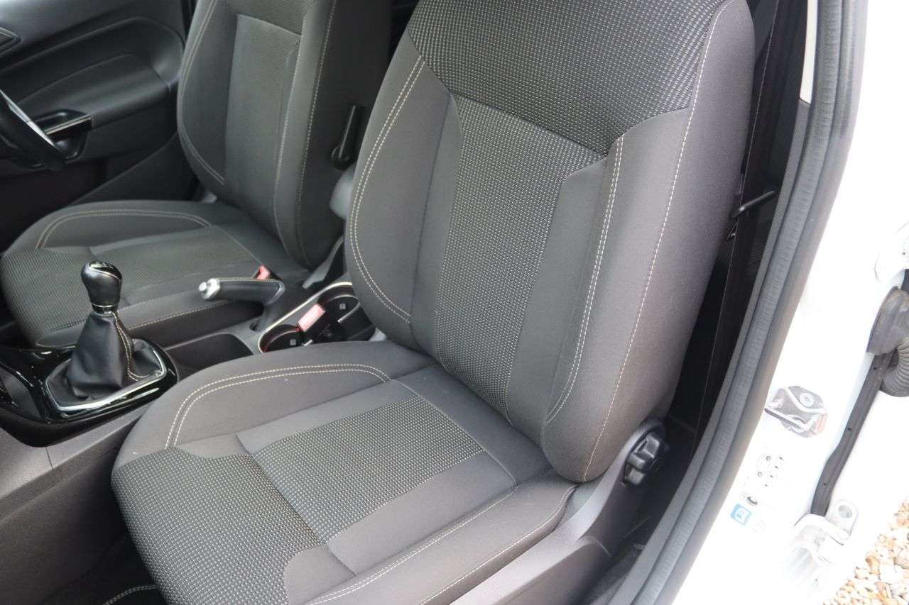 2016 FORD FIESTA 2016 FORD FIESTA