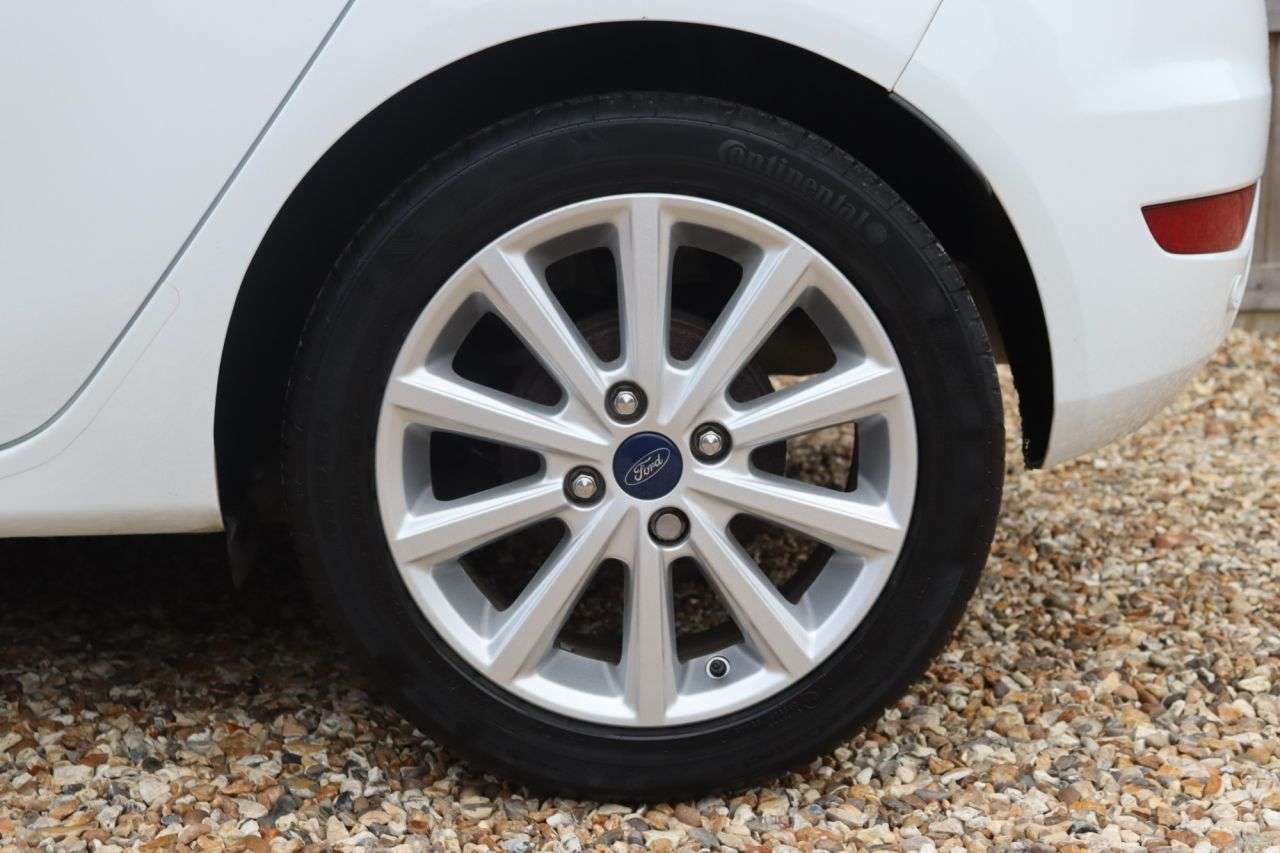 2016 FORD FIESTA 2016 FORD FIESTA