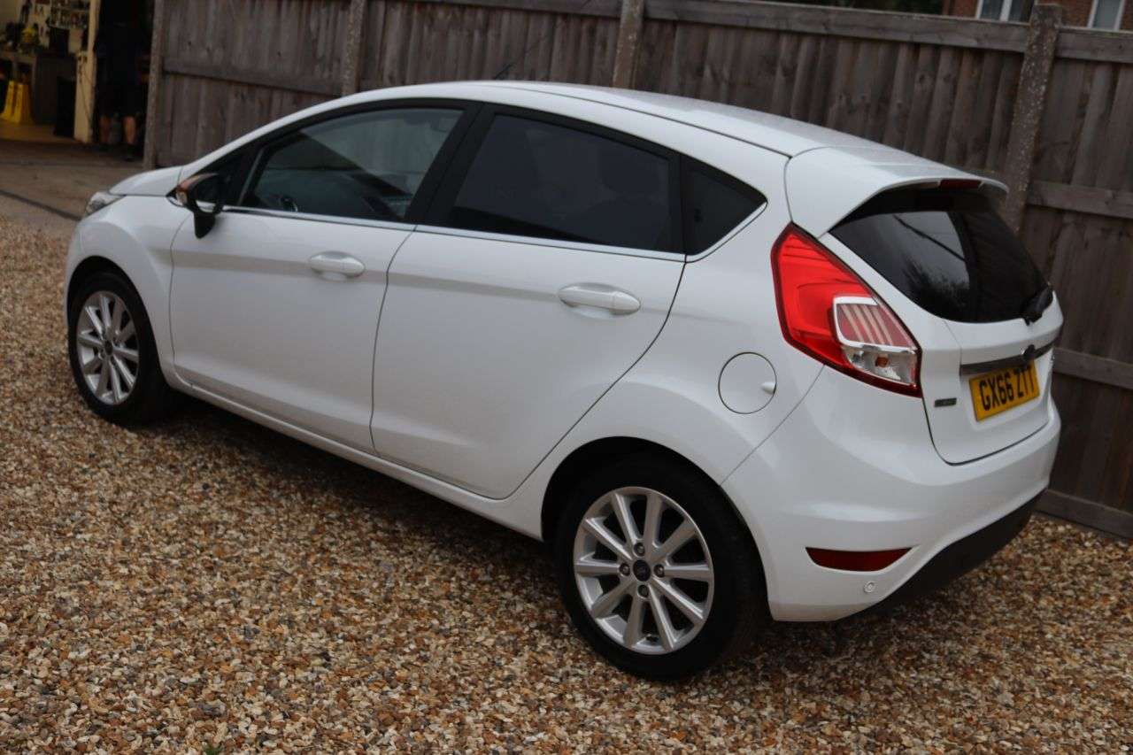 2016 FORD FIESTA 2016 FORD FIESTA