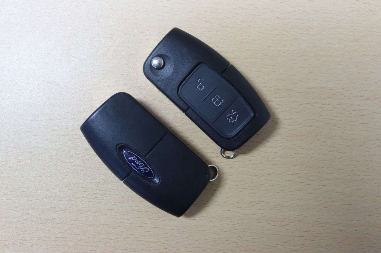 2016 FORD FIESTA 2016 FORD FIESTA