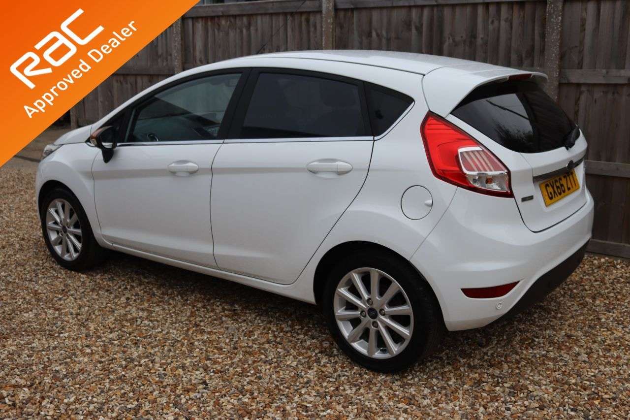 2016 FORD FIESTA 2016 FORD FIESTA