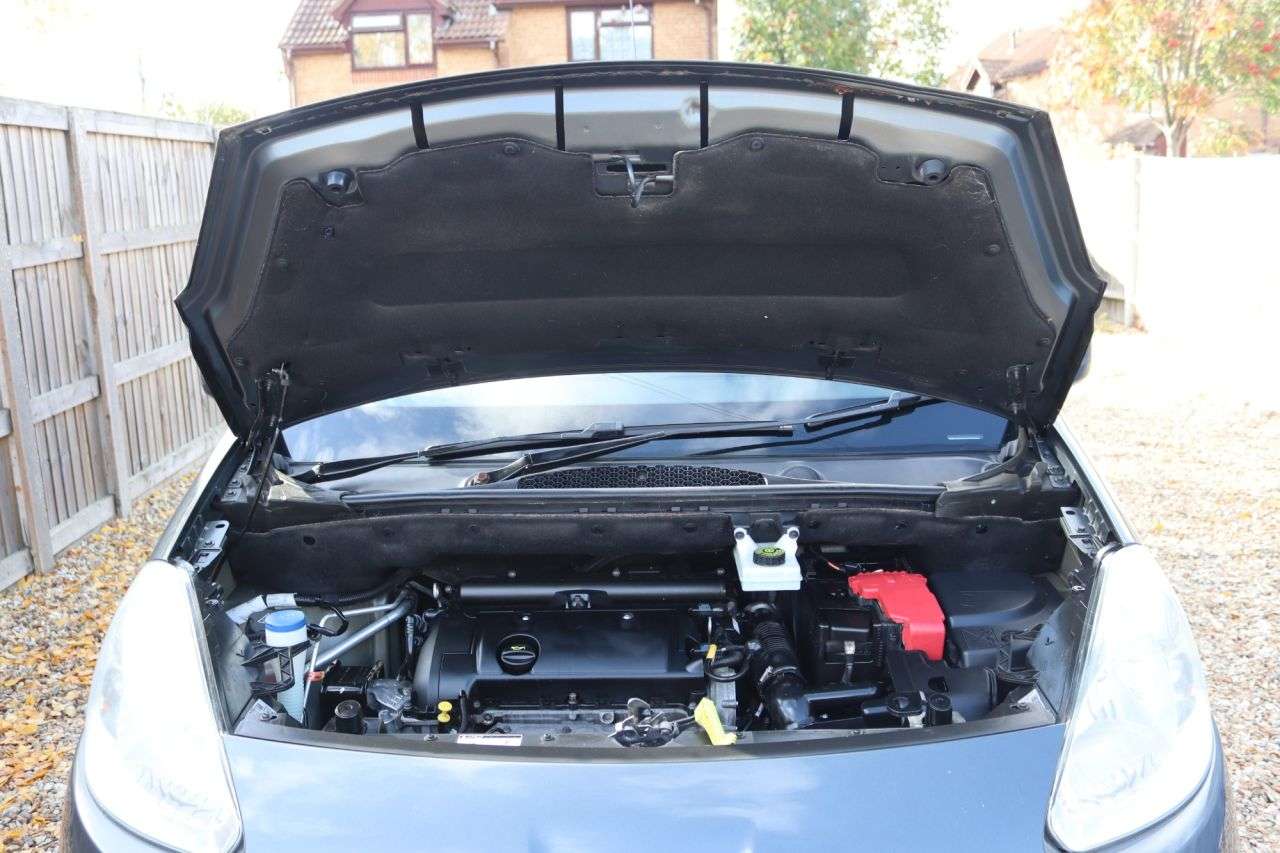 2013 PEUGEOT PARTNER TEPEE 2013 PEUGEOT PARTNER TEPEE