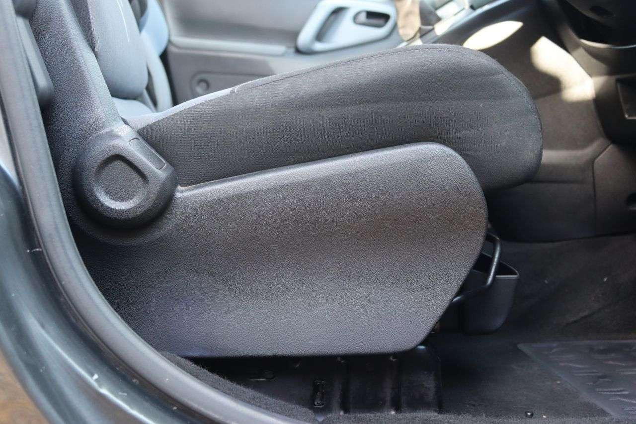 2013 PEUGEOT PARTNER TEPEE 2013 PEUGEOT PARTNER TEPEE