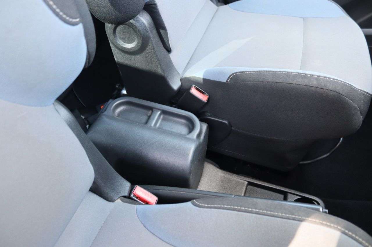 2013 PEUGEOT PARTNER TEPEE 2013 PEUGEOT PARTNER TEPEE