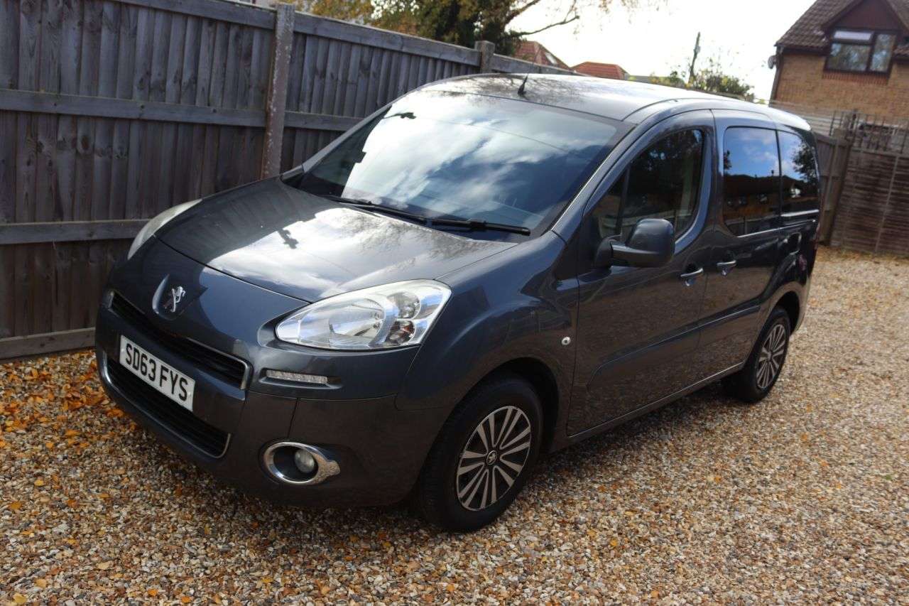 2013 PEUGEOT PARTNER TEPEE 2013 PEUGEOT PARTNER TEPEE