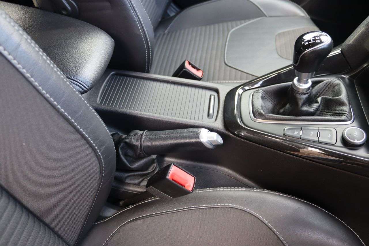 2016 FORD FOCUS 2016 FORD FOCUS