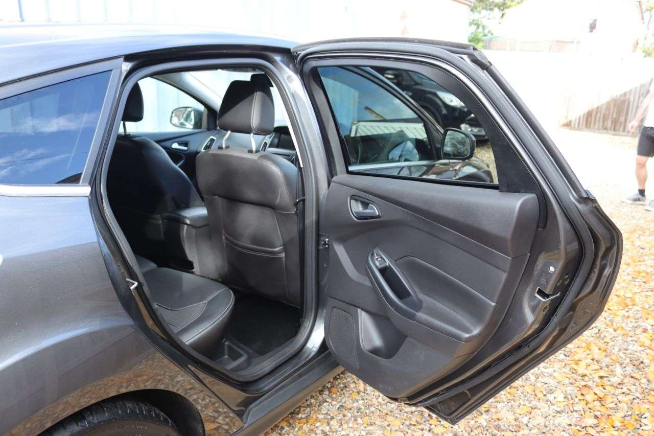 2016 FORD FOCUS 2016 FORD FOCUS