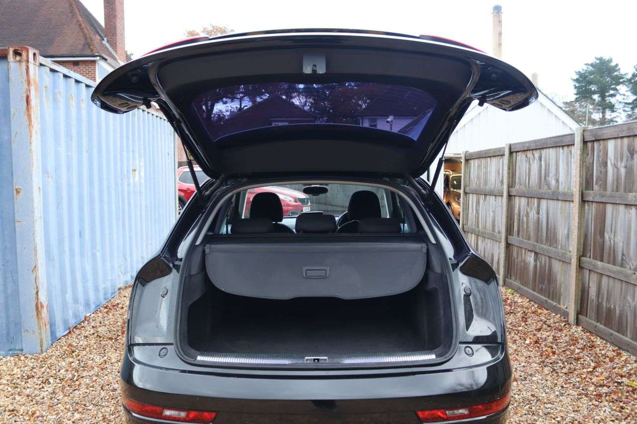 2015 AUDI Q3 2015 AUDI Q3