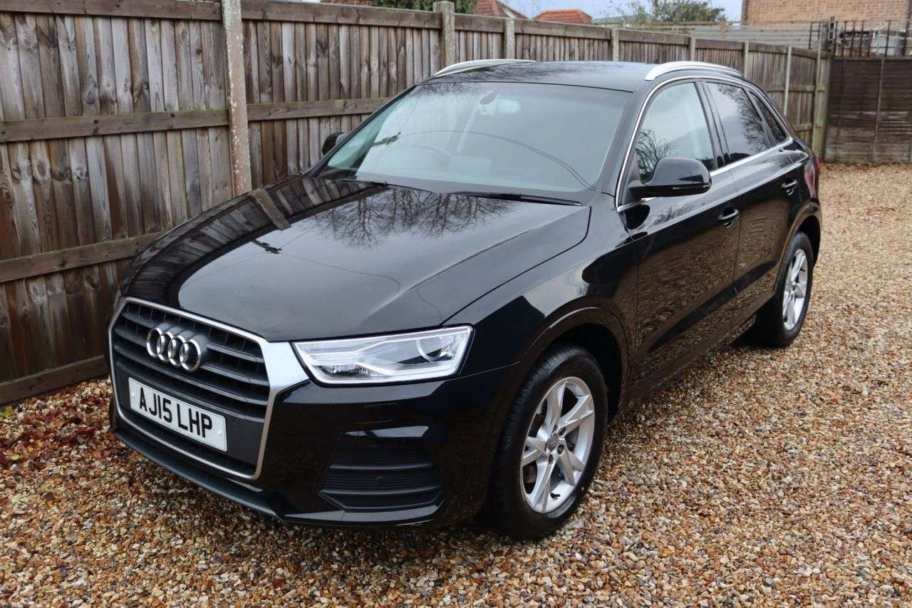 2015 AUDI Q3 2015 AUDI Q3