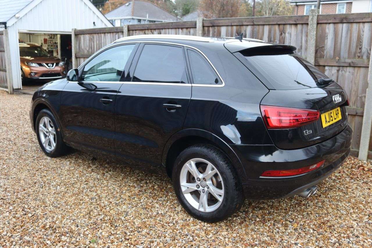 2015 AUDI Q3 2015 AUDI Q3