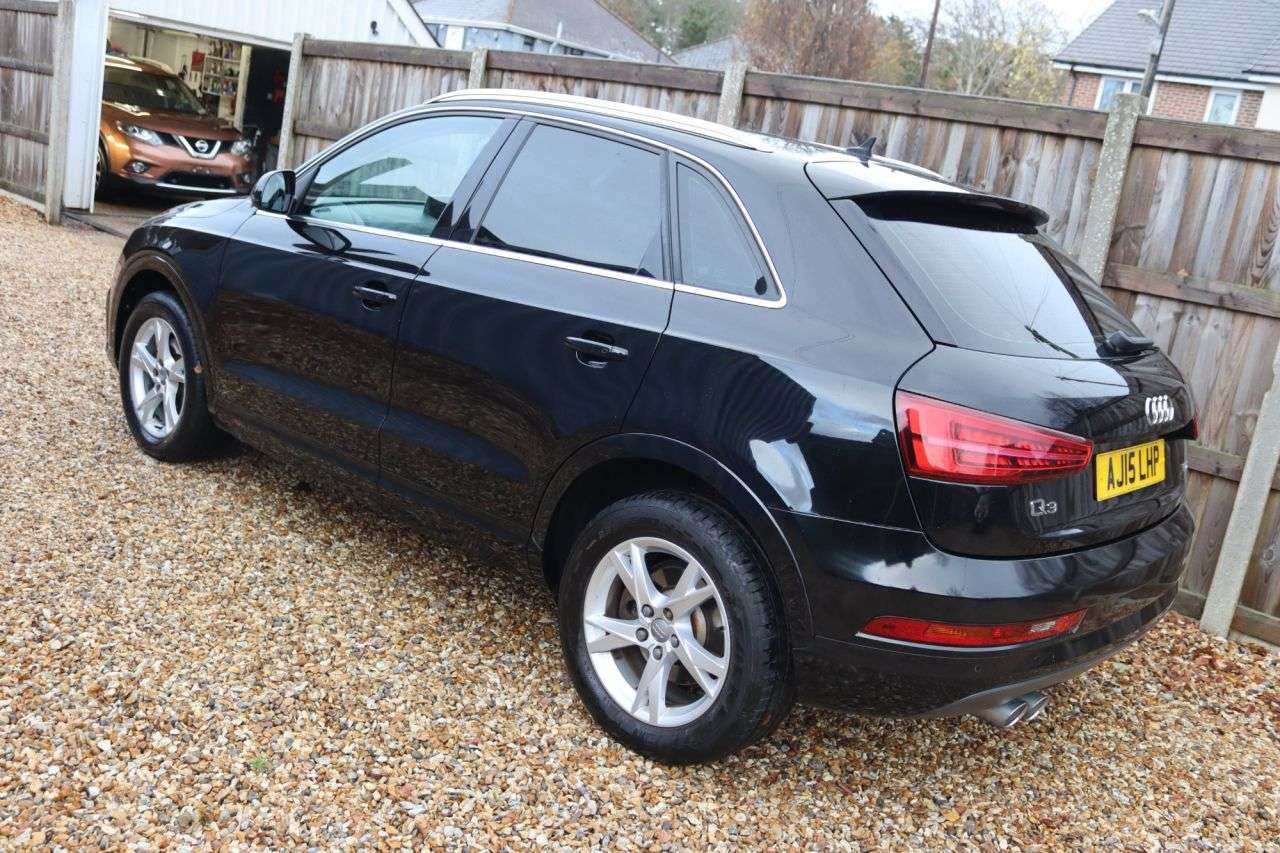 2015 AUDI Q3 2015 AUDI Q3