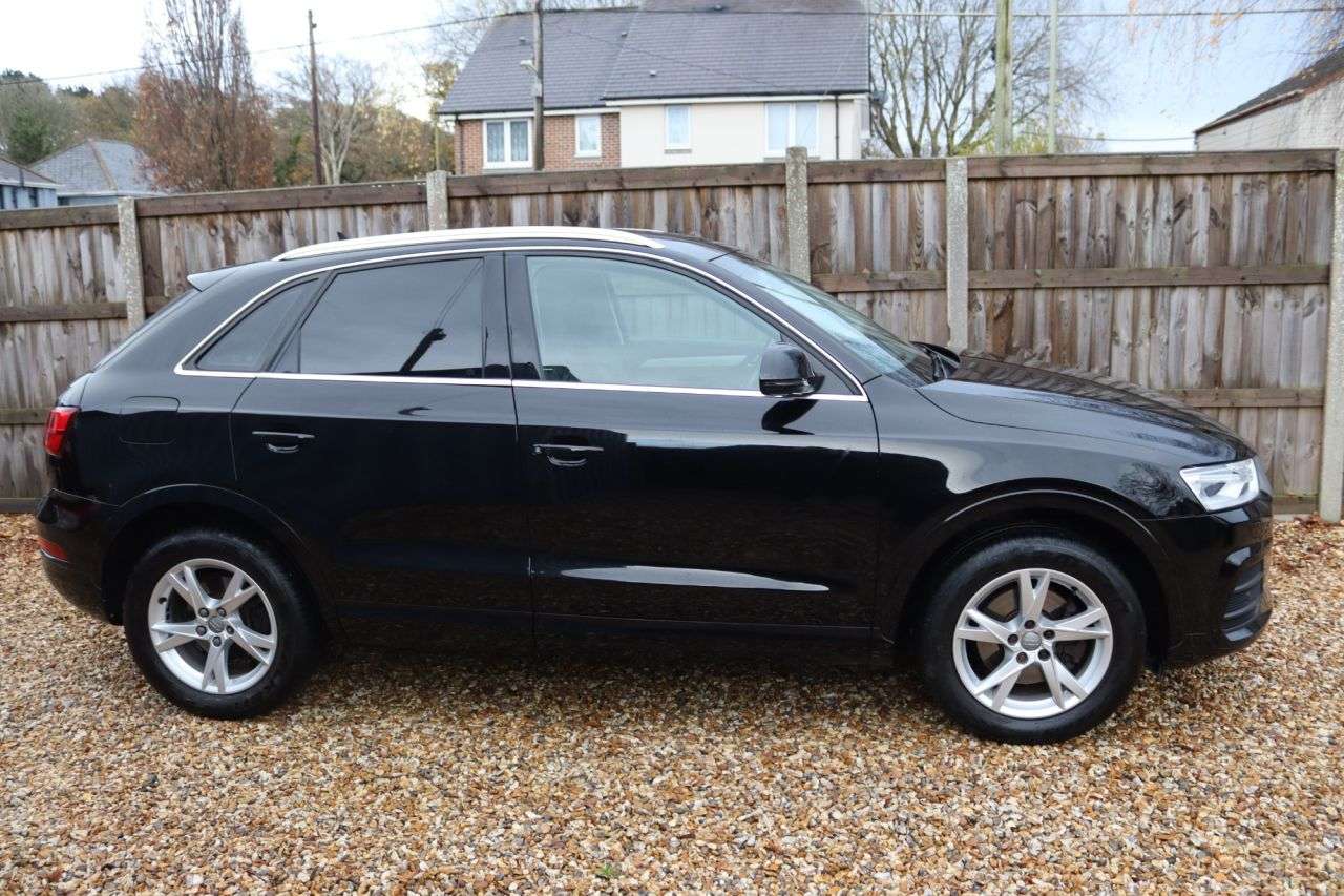 2015 AUDI Q3 2015 AUDI Q3