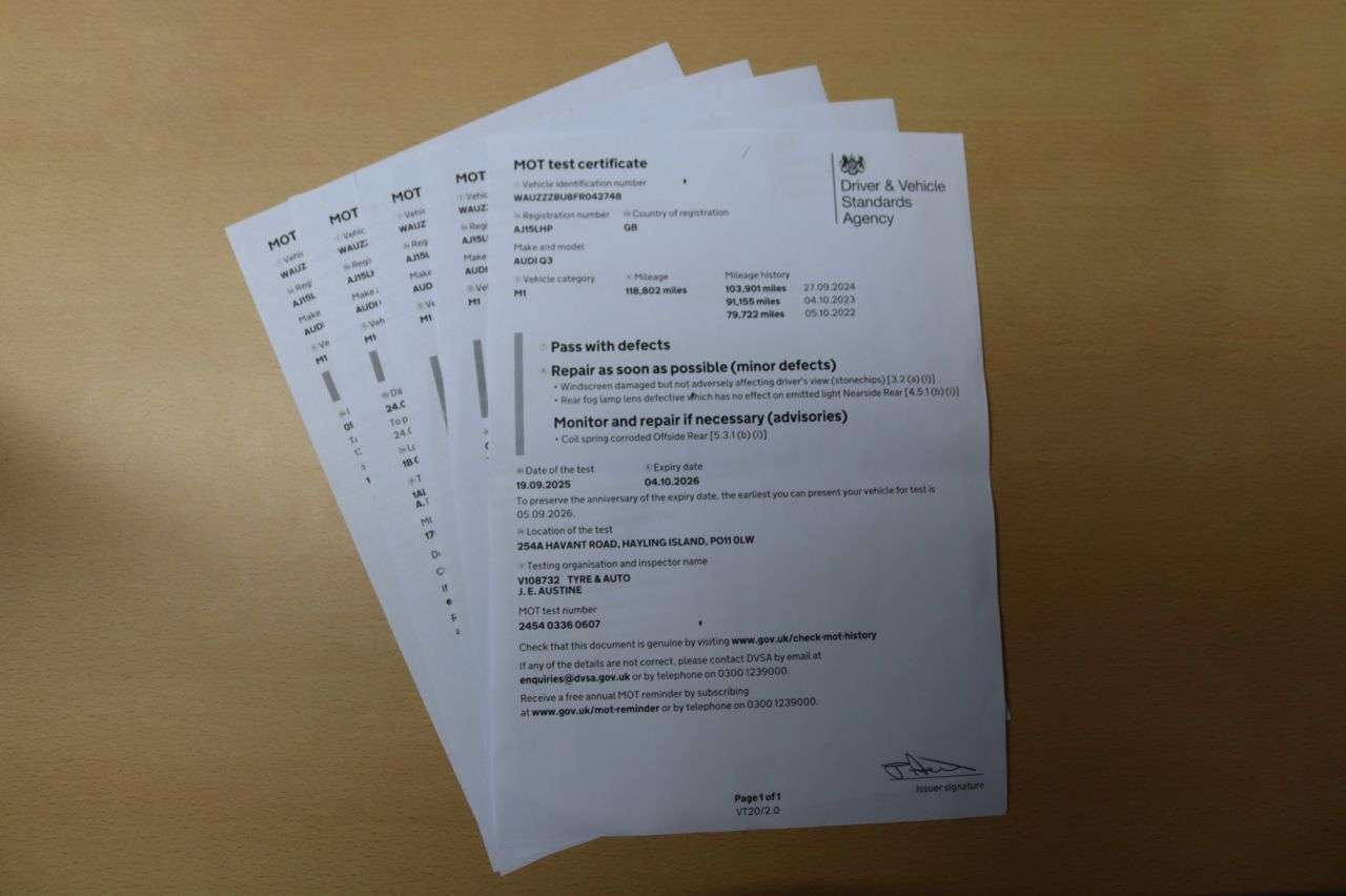 2015 AUDI Q3 2015 AUDI Q3