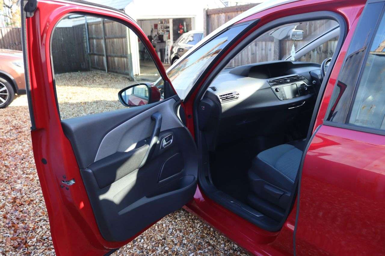 2017 CITROEN GRAND C4 PICASSO 2017 CITROEN GRAND C4 PICASSO