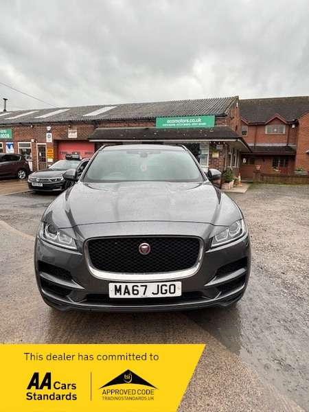 A 2017 JAGUAR F-PACE PRESTIGE AWD-Parking Camera-Sat Navigation-Heated Seats-Low Mileage-Automatic-Panoramic Roof!! A 2017 JAGUAR F-PACE PRESTIGE AWD-Parking Camera-Sat Navigation-Heated Seats-Low Mileage-Automatic-Panoramic Roof!!