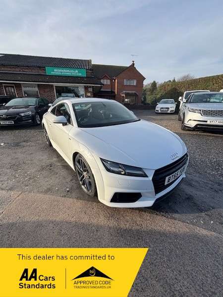 A 2015 AUDI TT TDI ULTRA S LINE-£35 ROAD TAX-SAT NAVIGATION-REVERSE PARKING SENSORS-FANTASTIC SERVICE HISTORY!! A 2015 AUDI TT TDI ULTRA S LINE-£35 ROAD TAX-SAT NAVIGATION-REVERSE PARKING SENSORS-FANTASTIC SERVICE HISTORY!!