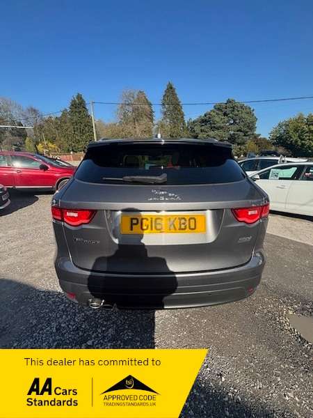 2016 JAGUAR F-PACE 2016 JAGUAR F-PACE