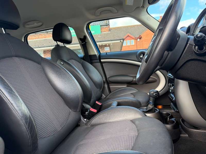 2011 MINI COUNTRYMAN 2011 MINI COUNTRYMAN