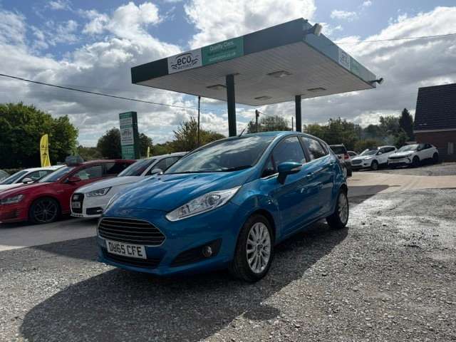 A 2015 FORD FIESTA TITANIUM, GREAT SPEC, £20 TAX PER YEAR IDEAL FIRST CAR A/C, BLUETOOTH, ALLOYS, METALIC PAINT, GREAT MPG, CHEAP INSURANCE A 2015 FORD FIESTA TITANIUM, GREAT SPEC, £20 TAX PER YEAR IDEAL FIRST CAR A/C, BLUETOOTH, ALLOYS, METALIC PAINT, GREAT MPG, CHEAP INSURANCE