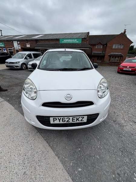 A 2013 NISSAN MICRA VISIA DCI-2 PREVIOUS OWNERS-GREAT SERVICE HISTORY-VERY LOW MILEAGE AT 51K-GREAT SPEC-£35 ROAD TAX A YEAR!! A 2013 NISSAN MICRA VISIA DCI-2 PREVIOUS OWNERS-GREAT SERVICE HISTORY-VERY LOW MILEAGE AT 51K-GREAT SPEC-£35 ROAD TAX A YEAR!!