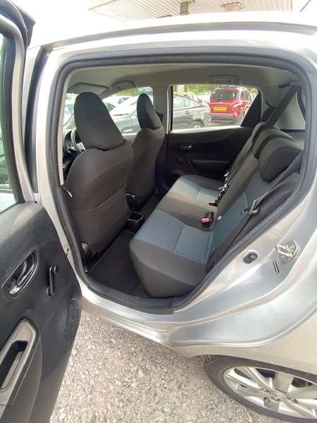 2012 TOYOTA YARIS 2012 TOYOTA YARIS