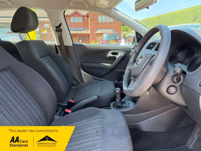 2015 VOLKSWAGEN POLO 2015 VOLKSWAGEN POLO
