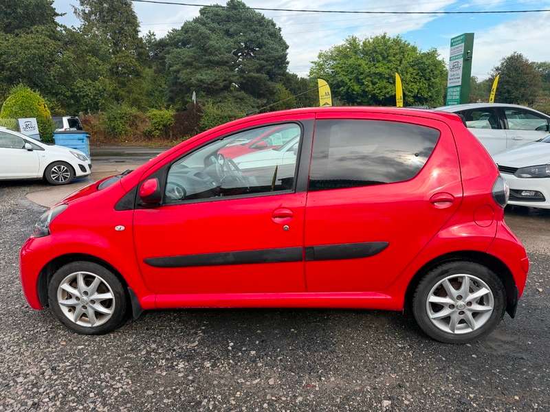 A 2014 TOYOTA AYGO VVT-I MODE 2014 £20 TAX PER YEAR LOW INSURANCE IDEAL FIRST CAR WELL LOOKED AFTER NEW CLUTCH FITTED RECENTLY FULL SERVICE H A 2014 TOYOTA AYGO VVT-I MODE 2014 £20 TAX PER YEAR LOW INSURANCE IDEAL FIRST CAR WELL LOOKED AFTER NEW CLUTCH FITTED RECENTLY FULL SERVICE H