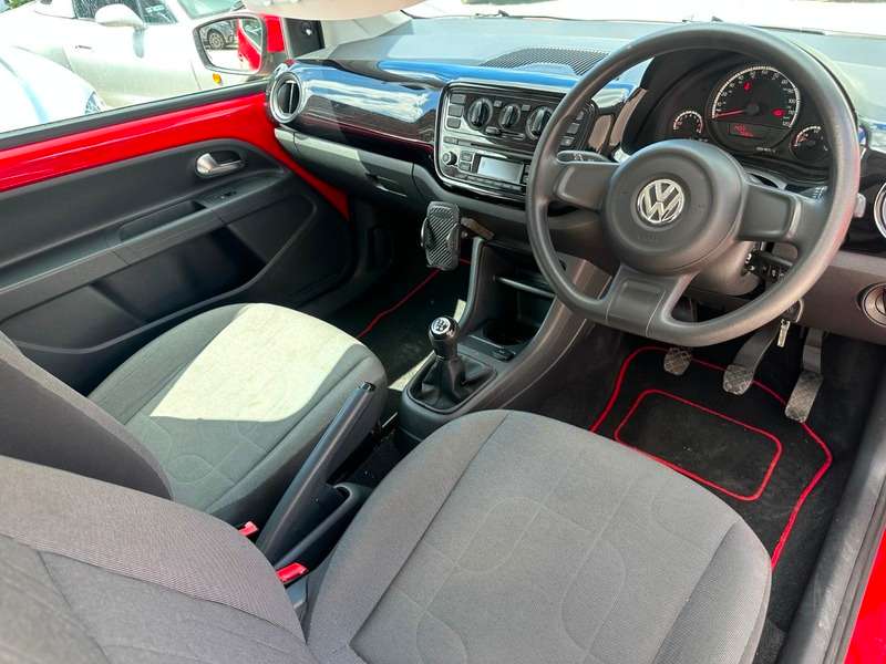 2013 VOLKSWAGEN UP 2013 VOLKSWAGEN UP