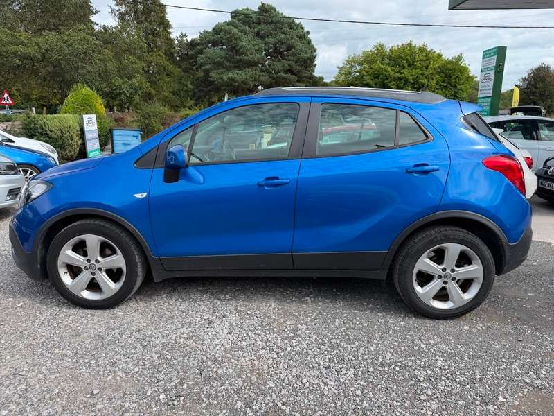 A 2015 VAUXHALL MOKKA EXCLUSIV, ALLOYS, PHONE CONNECTIVITY, AC, DAB, SURROUND SOUND, ELECTRIC WINDOWS, 50 MPG A 2015 VAUXHALL MOKKA EXCLUSIV, ALLOYS, PHONE CONNECTIVITY, AC, DAB, SURROUND SOUND, ELECTRIC WINDOWS, 50 MPG