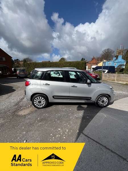 2016 FIAT 500L 2016 FIAT 500L