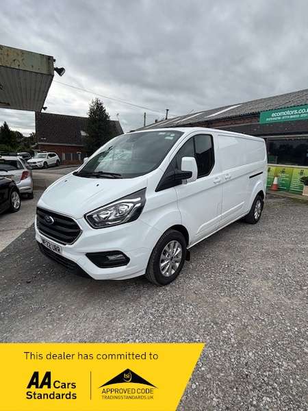 A 2022 FORD TRANSIT CUSTOM 300 LIMITED P/V ECOBLUE-DAB RADIO-PANEL VAN-GREAT HISTORY-1 PREVIOUS OWNER -VERY LOW MILEAGE-PLUS VAT!!! A 2022 FORD TRANSIT CUSTOM 300 LIMITED P/V ECOBLUE-DAB RADIO-PANEL VAN-GREAT HISTORY-1 PREVIOUS OWNER -VERY LOW MILEAGE-PLUS VAT!!!