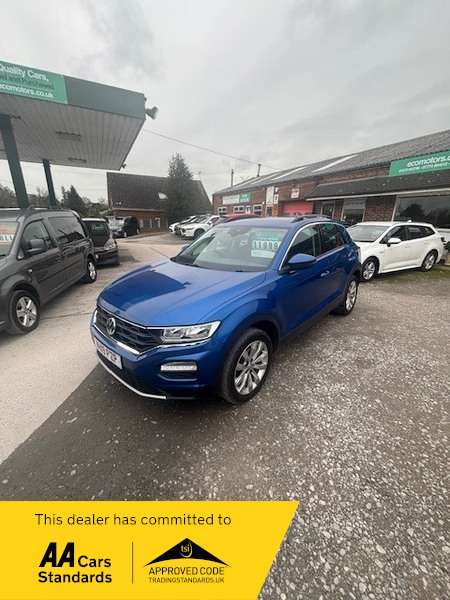 A 2019 VOLKSWAGEN T-ROC SE TDI A 2019 VOLKSWAGEN T-ROC SE TDI