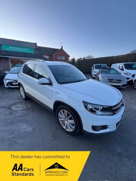 A 2016 VOLKSWAGEN TIGUAN MATCH EDITION TDI BMT-SAT NAVIGATION-FRONT AND REAR PARKING SENSORS-CAMBELT CHANGED IN 2025!! A 2016 VOLKSWAGEN TIGUAN MATCH EDITION TDI BMT-SAT NAVIGATION-FRONT AND REAR PARKING SENSORS-CAMBELT CHANGED IN 2025!!