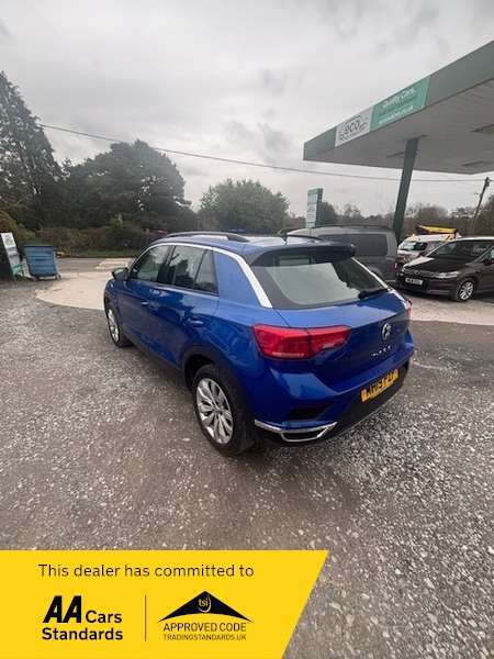 2019 VOLKSWAGEN T-ROC 2019 VOLKSWAGEN T-ROC