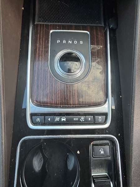 2016 JAGUAR F-PACE 2016 JAGUAR F-PACE