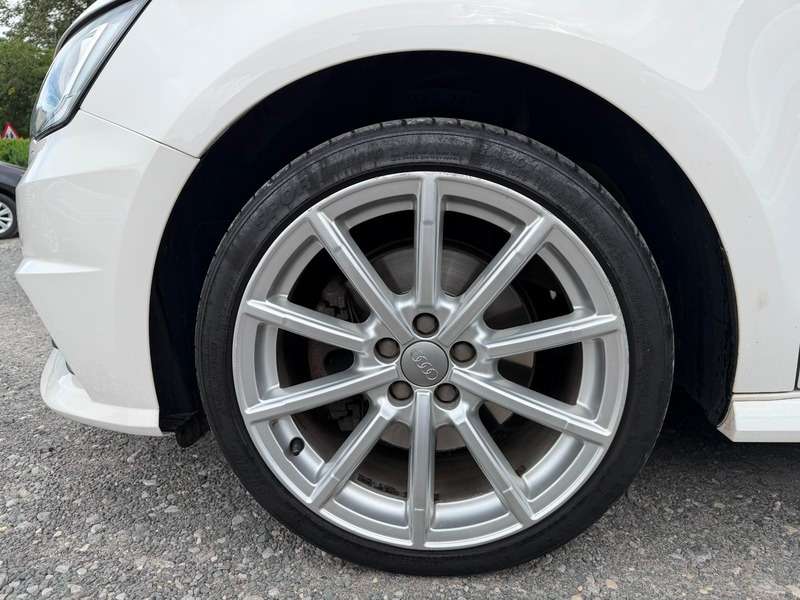 2016 AUDI A1 2016 AUDI A1