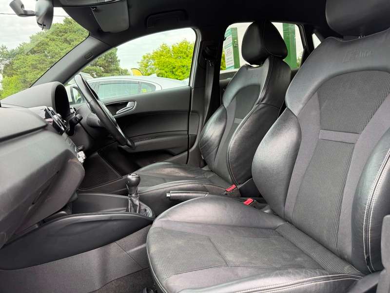 2016 AUDI A1 2016 AUDI A1