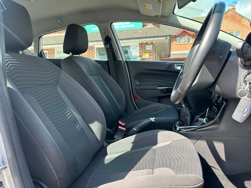 2015 FORD FIESTA 2015 FORD FIESTA
