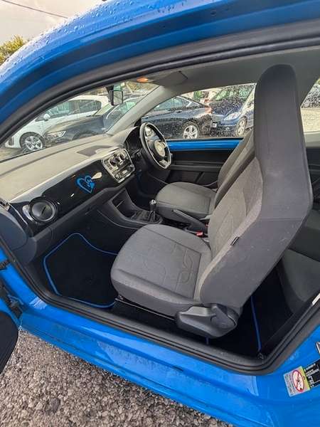 2014 VOLKSWAGEN UP 2014 VOLKSWAGEN UP