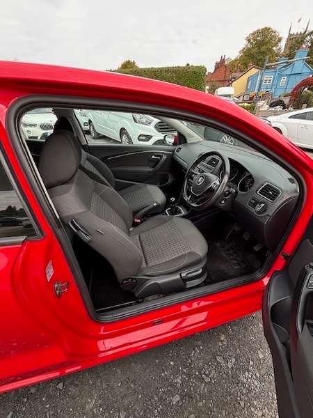 2014 VOLKSWAGEN POLO 2014 VOLKSWAGEN POLO