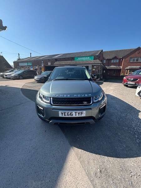 A 2016 LAND ROVER RANGE ROVER EVOQUE TD4 SE TECH WHAT A CAR 2 PREVIOUS OWNERS-NEW TIMING CHAIN FITTED IN 2023-ULEZ COMPLIANT-SAT NAVIGATION-PARKING AID-HEATED SEATS! A 2016 LAND ROVER RANGE ROVER EVOQUE TD4 SE TECH WHAT A CAR 2 PREVIOUS OWNERS-NEW TIMING CHAIN FITTED IN 2023-ULEZ COMPLIANT-SAT NAVIGATION-PARKING AID-HEATED SEATS!