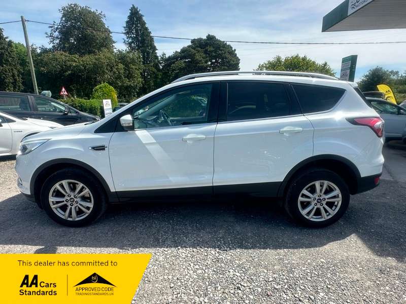 A 2017 FORD KUGA REDUCED BY £600 ZETEC TDCI, BLUETOOTH, ALLOYS, A/C, LOADED WITH OPTIONS LOW MILEAGE A 2017 FORD KUGA REDUCED BY £600 ZETEC TDCI, BLUETOOTH, ALLOYS, A/C, LOADED WITH OPTIONS LOW MILEAGE
