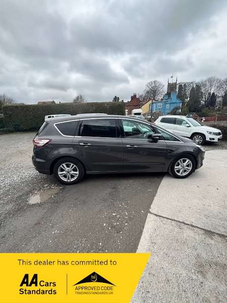 A 2015 FORD S-MAX TITANIUM-LOW MILEAGE-LOW INSURANCE-GREAT SERVICE HISTORY-DAB RADIO-IMMACULATE INSIDE AND OUT-FRONT AND REAR SENSORS!! A 2015 FORD S-MAX TITANIUM-LOW MILEAGE-LOW INSURANCE-GREAT SERVICE HISTORY-DAB RADIO-IMMACULATE INSIDE AND OUT-FRONT AND REAR SENSORS!!