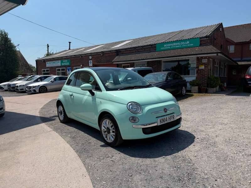 A 2014 FIAT 500 LOUNGE FANTASTIC VALUE, CHEAP INSURANCE, GREAT CONDITION cheap tax only £35 per year A 2014 FIAT 500 LOUNGE FANTASTIC VALUE, CHEAP INSURANCE, GREAT CONDITION cheap tax only £35 per year