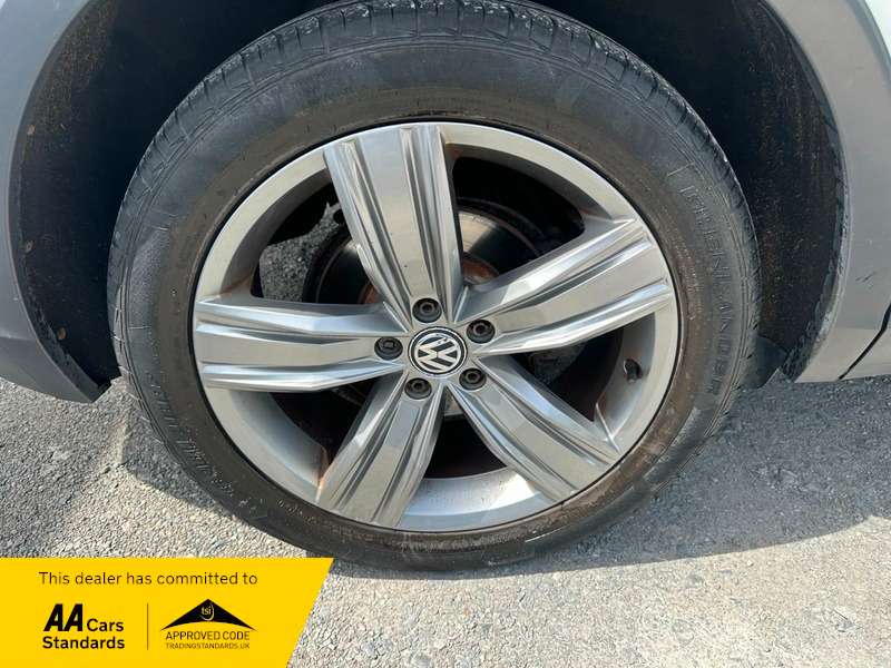 2016 VOLKSWAGEN TIGUAN 2016 VOLKSWAGEN TIGUAN