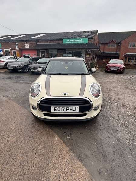A 2017 MINI MINI COOPER D SEVEN-GREAT STYLISH MINI -AUTOMATIC-MAIN DEALER SERVICE HISTORY-2 PREVIOUS OWNERS-£20 ROAD TAX-ULEZ COMPLIANT!! A 2017 MINI MINI COOPER D SEVEN-GREAT STYLISH MINI -AUTOMATIC-MAIN DEALER SERVICE HISTORY-2 PREVIOUS OWNERS-£20 ROAD TAX-ULEZ COMPLIANT!!