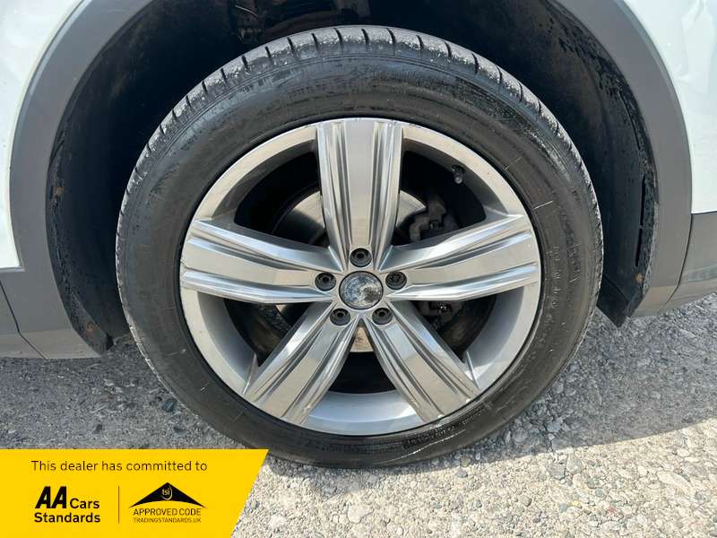 2016 VOLKSWAGEN TIGUAN 2016 VOLKSWAGEN TIGUAN